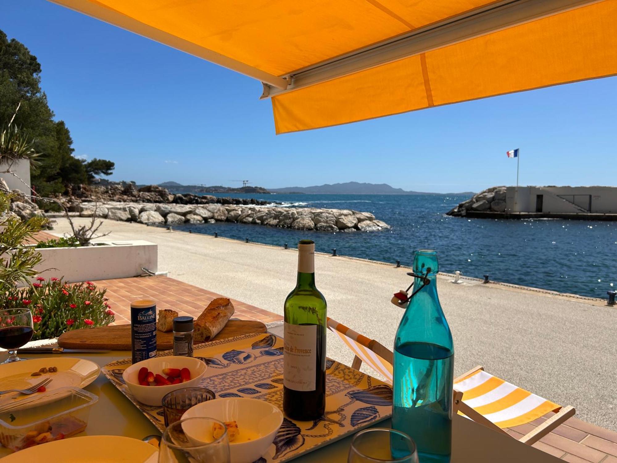 Horizon Bleu Bandol : Appartement Pieds Dans L'Eau Екстер'єр фото
