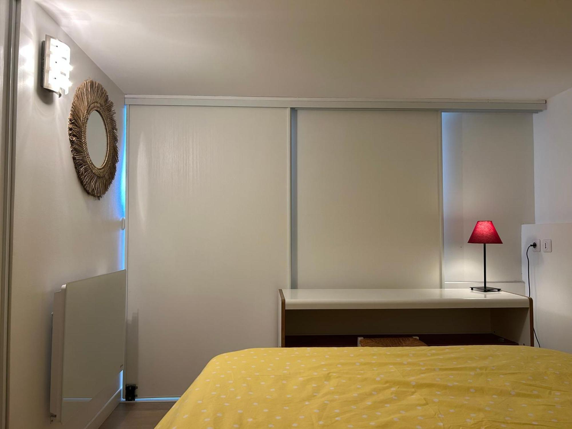 Horizon Bleu Bandol : Appartement Pieds Dans L'Eau Екстер'єр фото